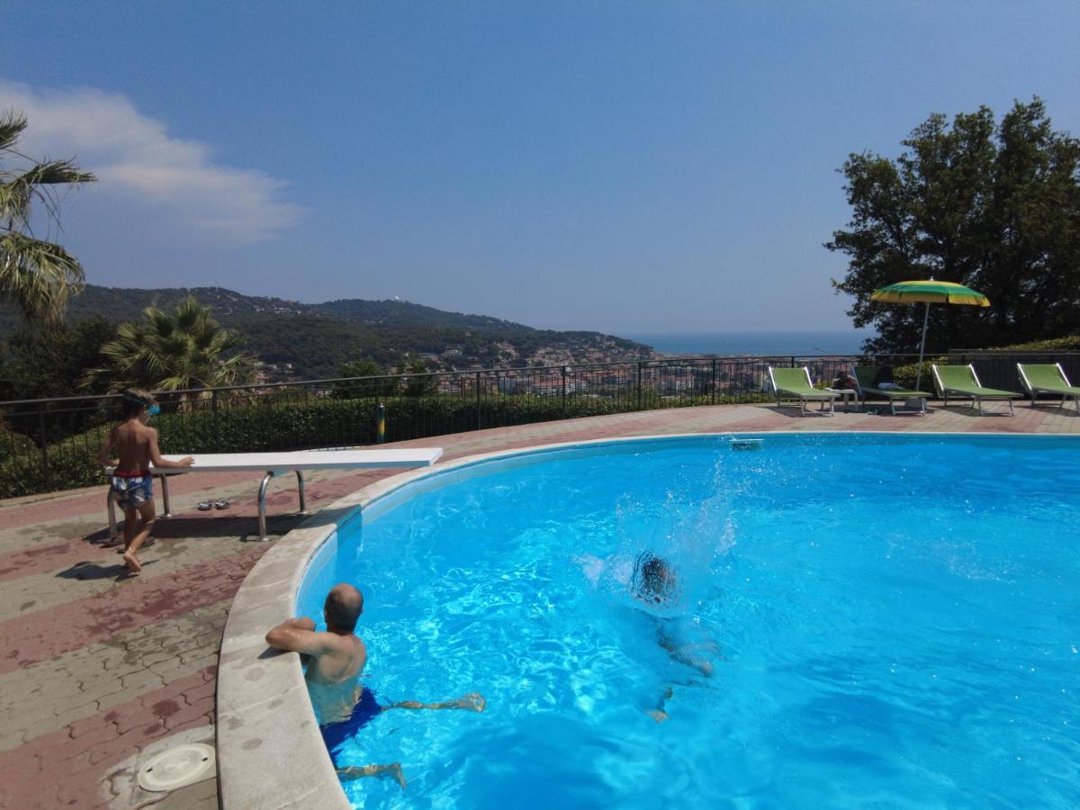 Villaggio Colombo Nuova Gestione Marina dʼMarina dʼAndora Exterior foto